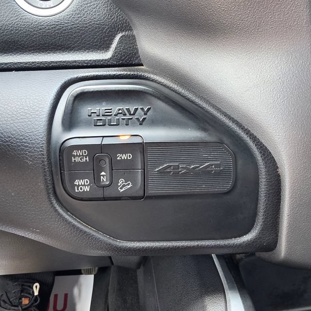 Used 2024 RAM 2500 Big Horn w/ Off Road Package AWD/4WD image 21
