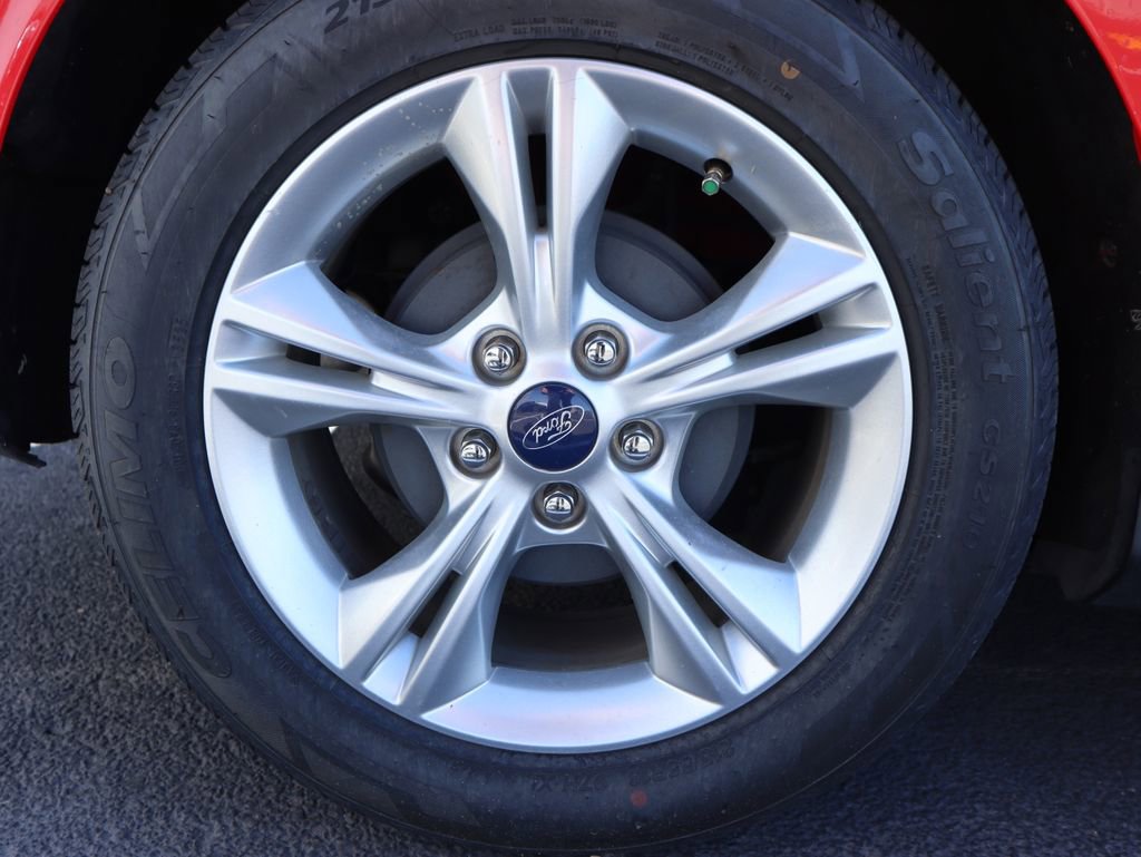 Used 2014 Ford Focus SE FWD image 16