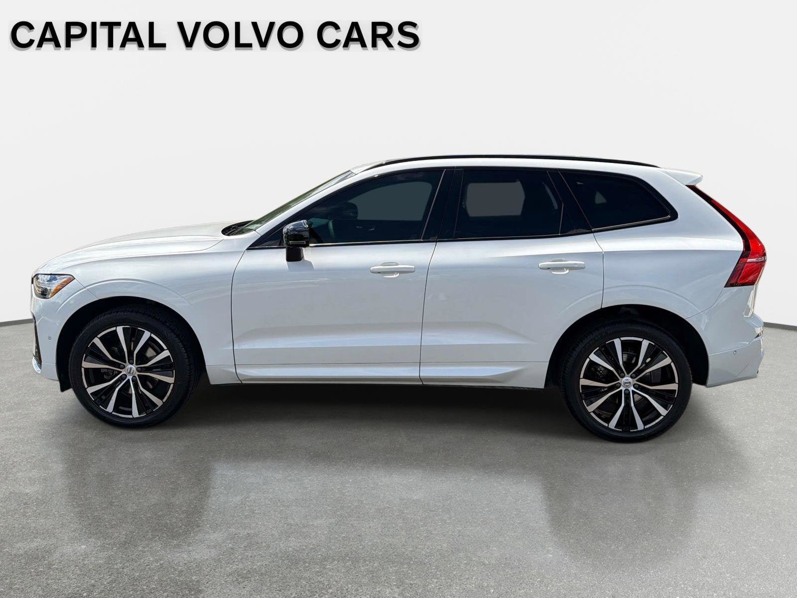 Certified 2024 Volvo XC60 B5 Plus AWD/4WD image 8
