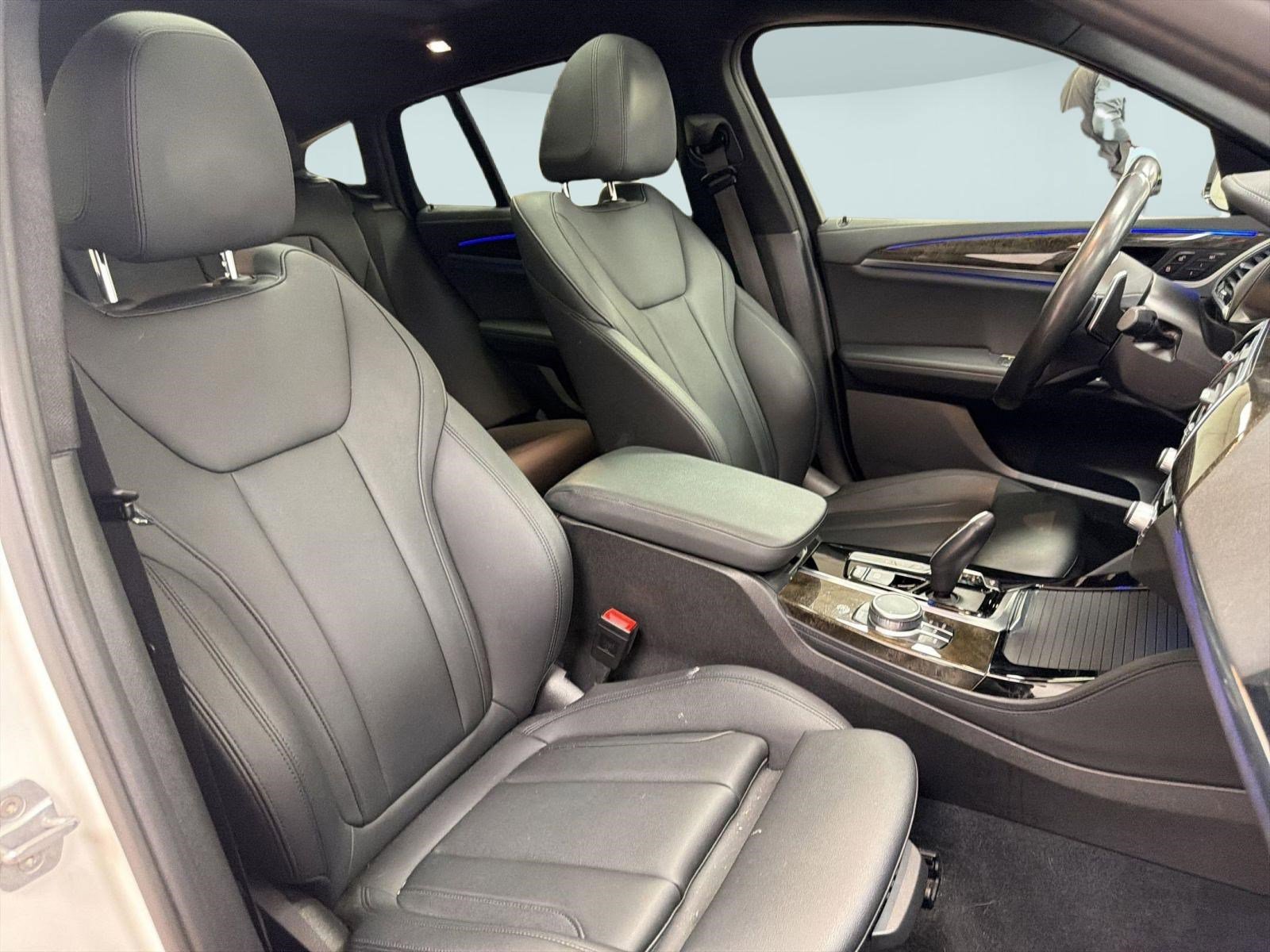 Used 2020 BMW X4 M40i w/ Premium Package image 32