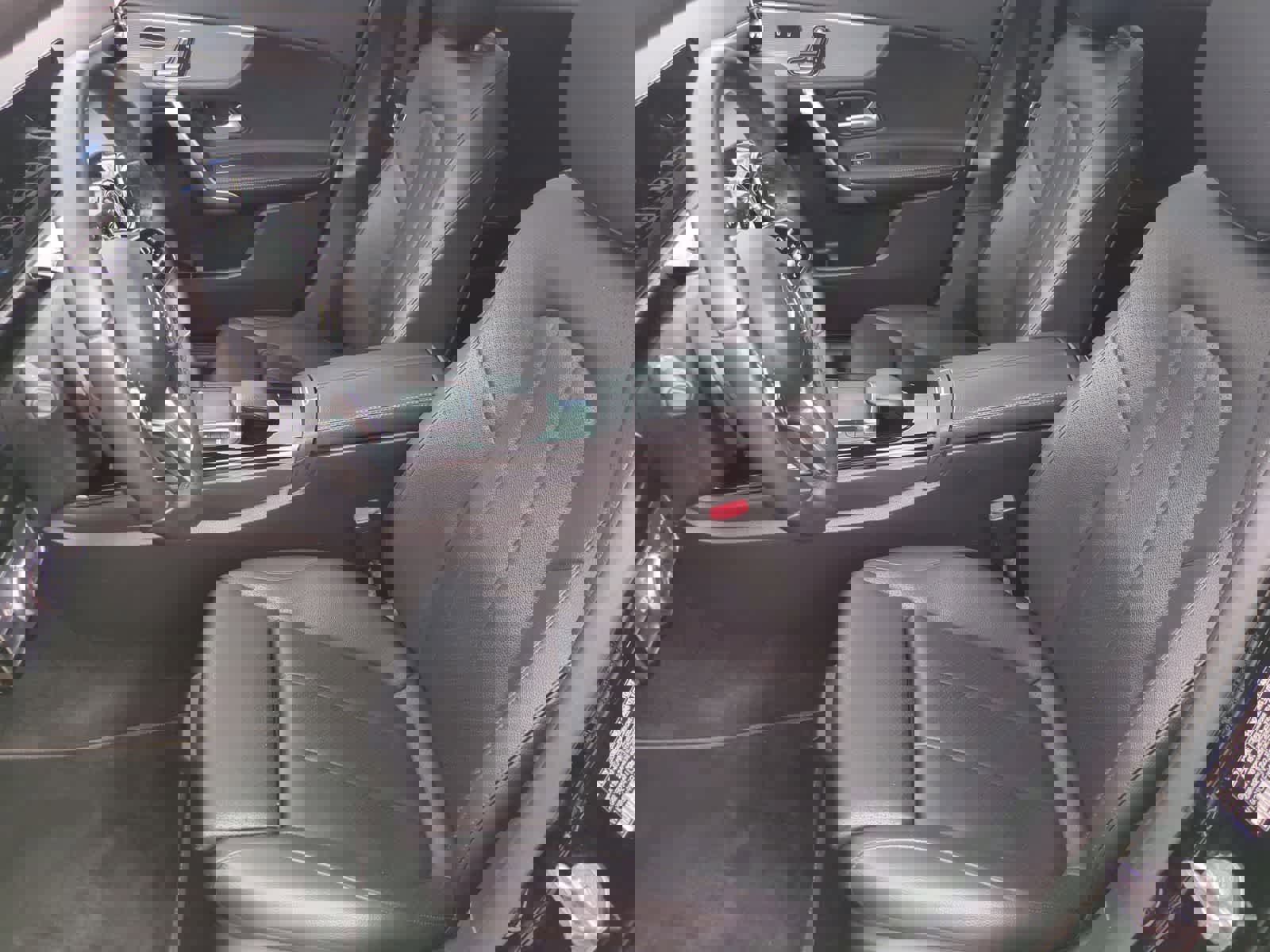 Used 2022 Mercedes-Benz A 220 4MATIC image 16