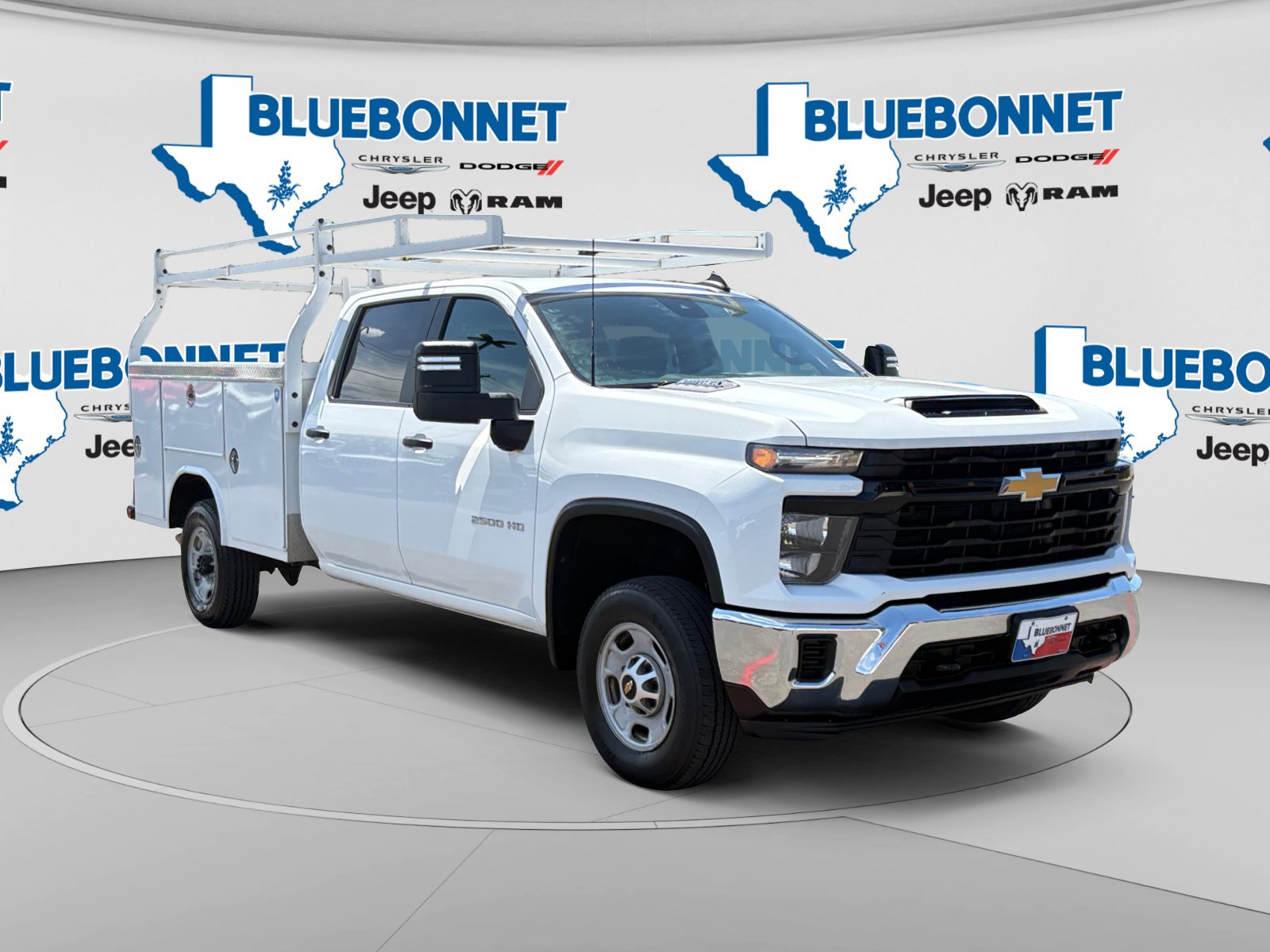 Used 2024 Chevrolet Silverado 2500 W/T w/ WT Convenience Package RWD image 3