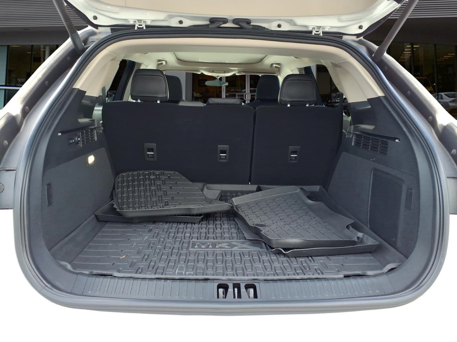 Certified 2023 Lincoln Nautilus Reserve AWD/4WD image 19