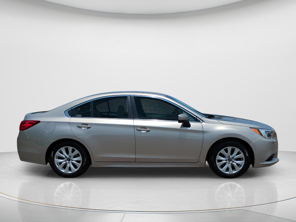 Used 2016 Subaru Legacy 2.5i Premium AWD/4WD image 4