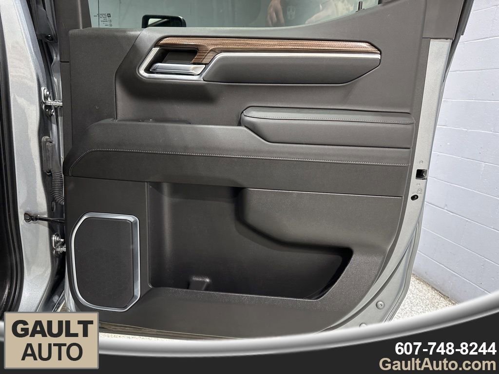 Used 2023 Chevrolet Silverado 1500 LT Trail Boss w/ Protection Package image 19