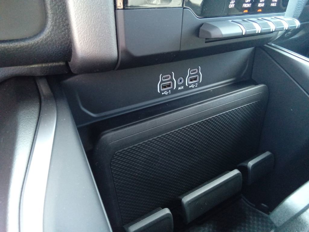 New 2026 RAM 1500 Express image 21