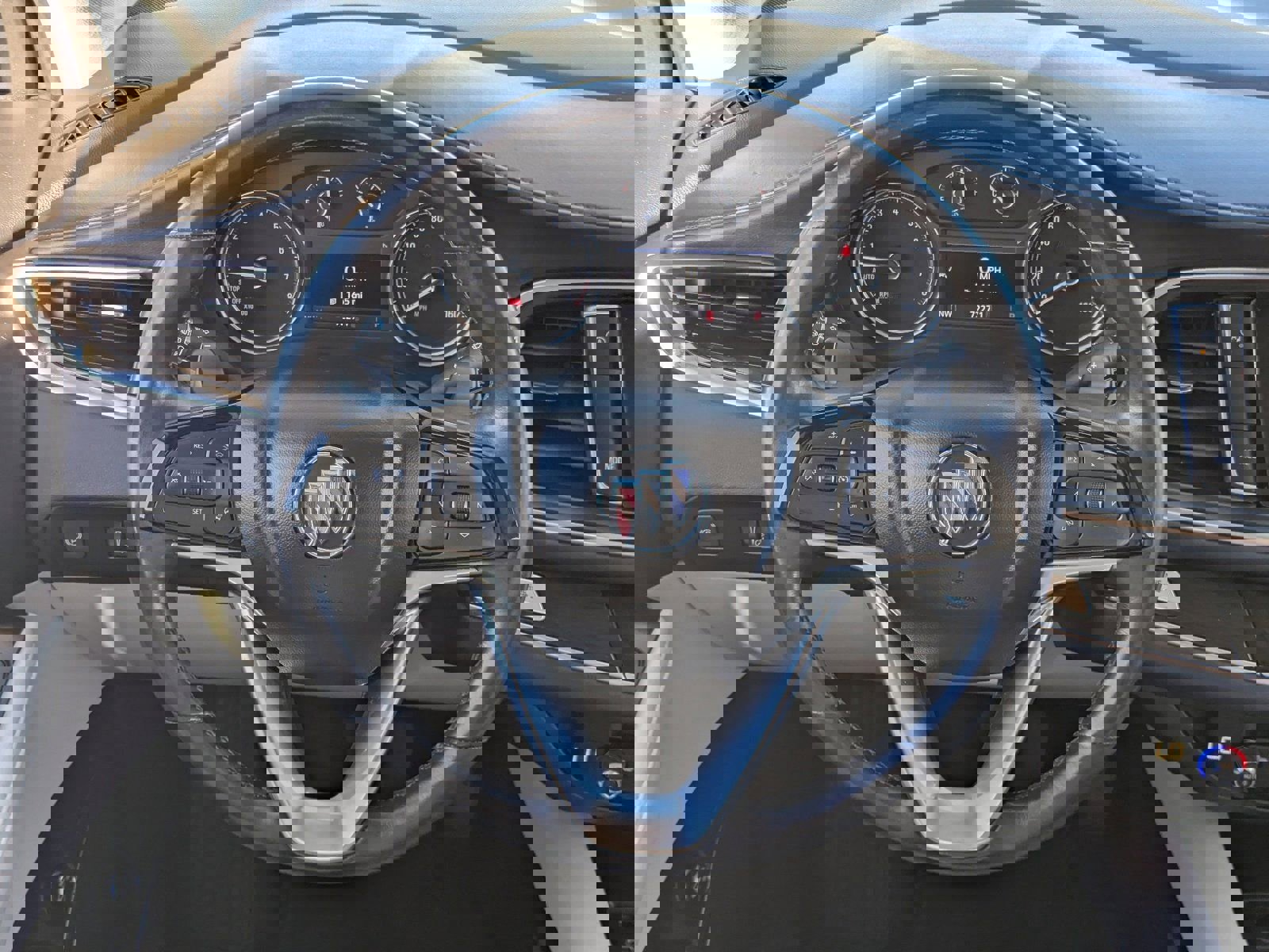 Used 2022 Buick Enclave Essence w/ Experience Buick Package image 19