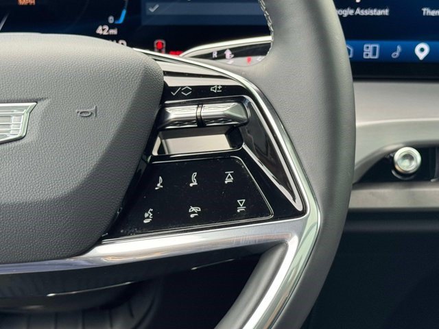 Certified 2026 Cadillac Vistiq Luxury w/ LPO, Floor Liner Package AWD/4WD image 10