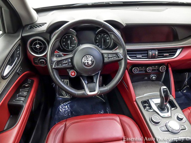 Used 2020 Alfa Romeo Stelvio Ti w/ Active Blind Spot Package image 16