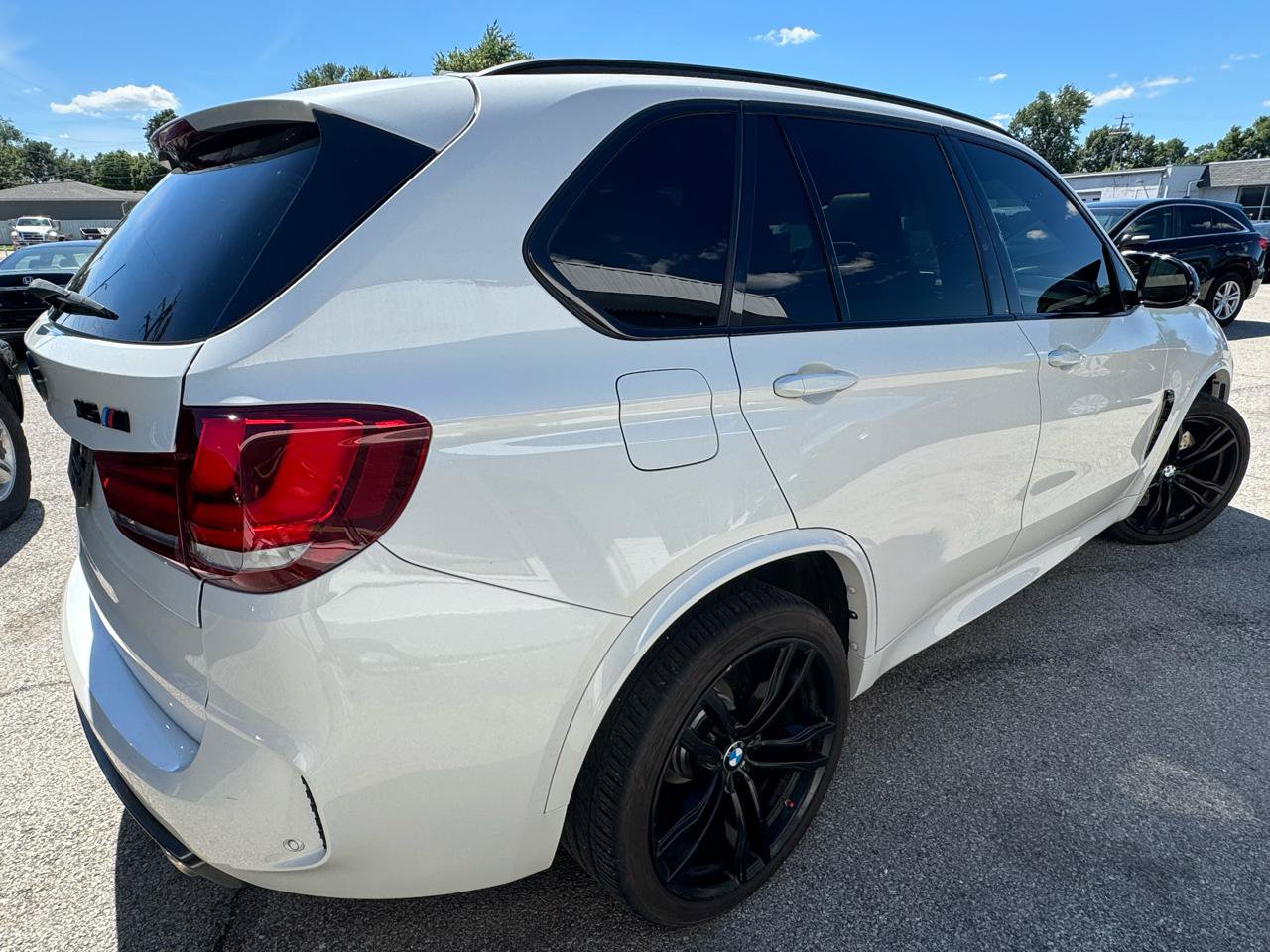 Used 2016 BMW X5 M AWD/4WD image 11