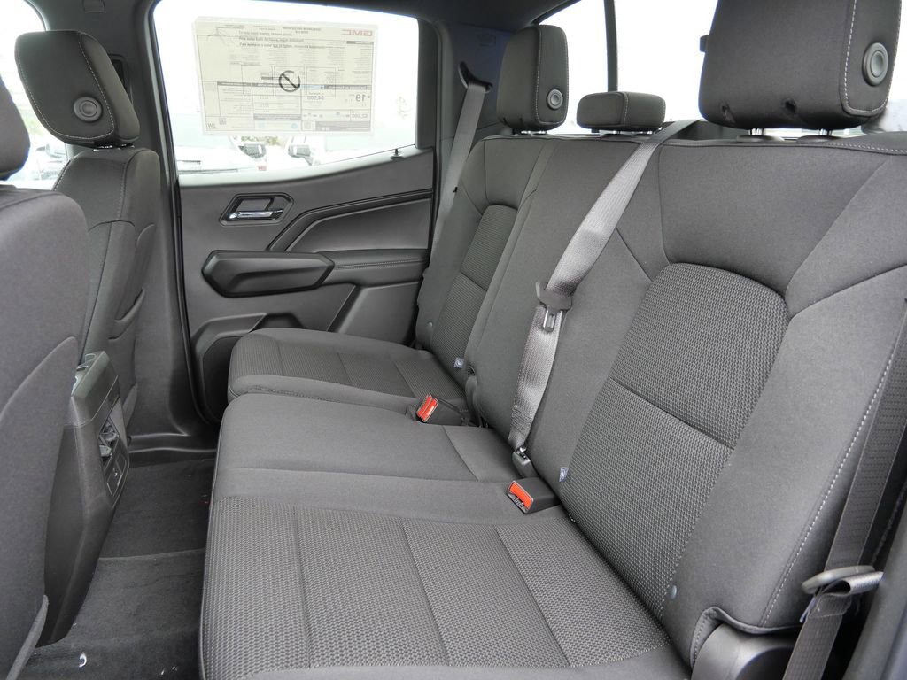 New 2026 GMC Canyon Elevation w/ Technology Package image 30