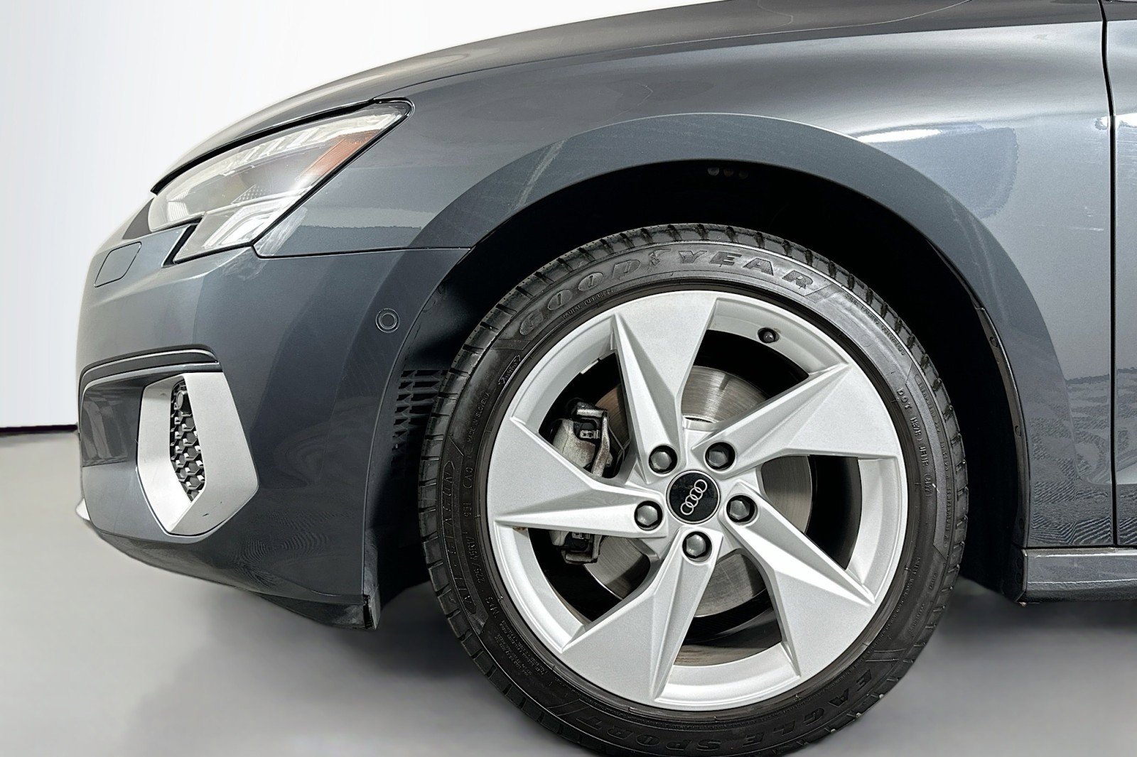 Used 2023 Audi A3 2.0T Premium image 12