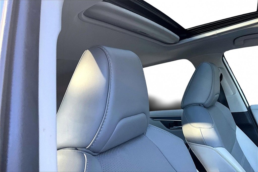 Certified 2020 Toyota RAV4 Limited image 28