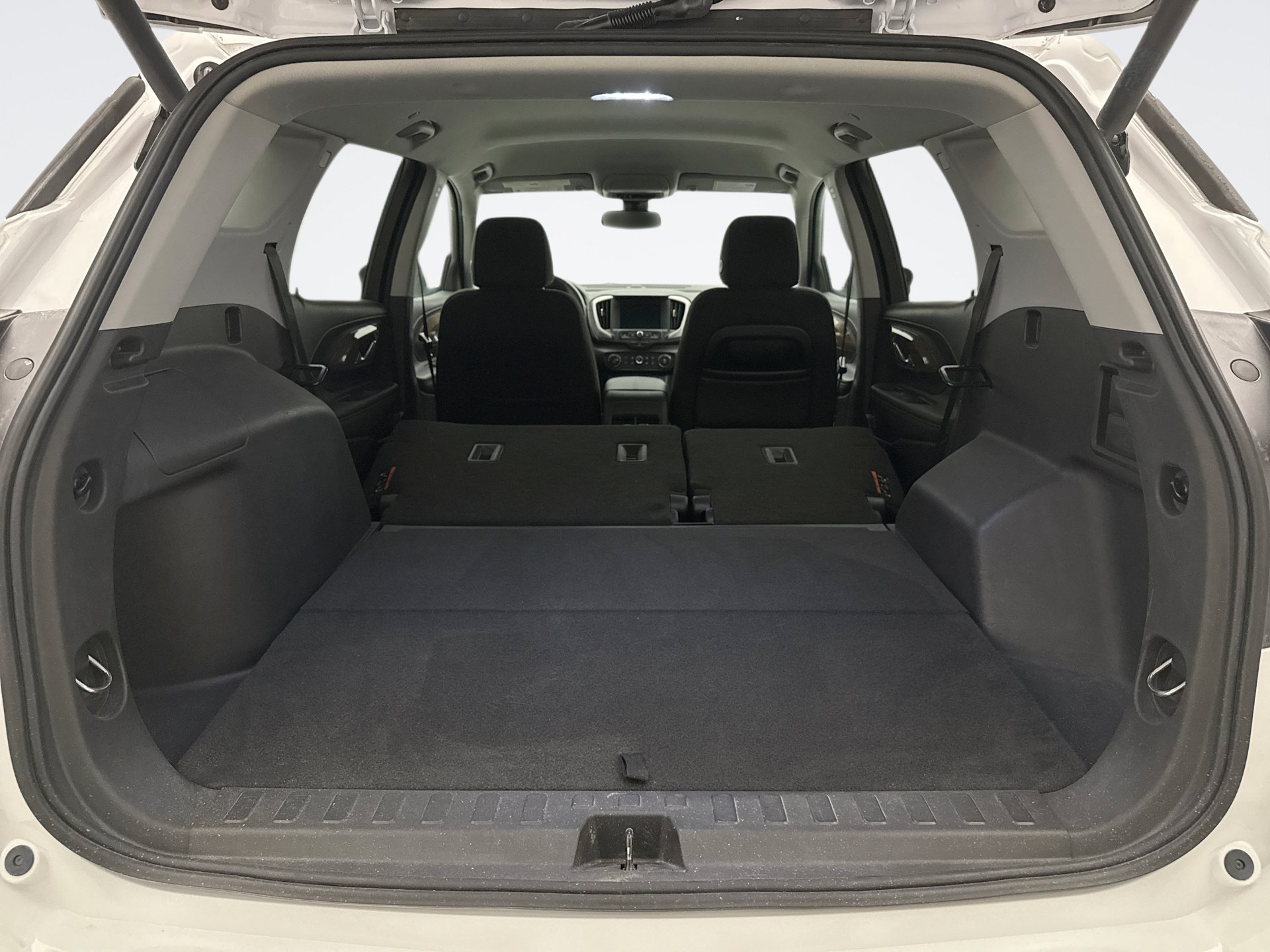 Used 2020 GMC Terrain SLE w/ Driver Convenience Package AWD/4WD image 20