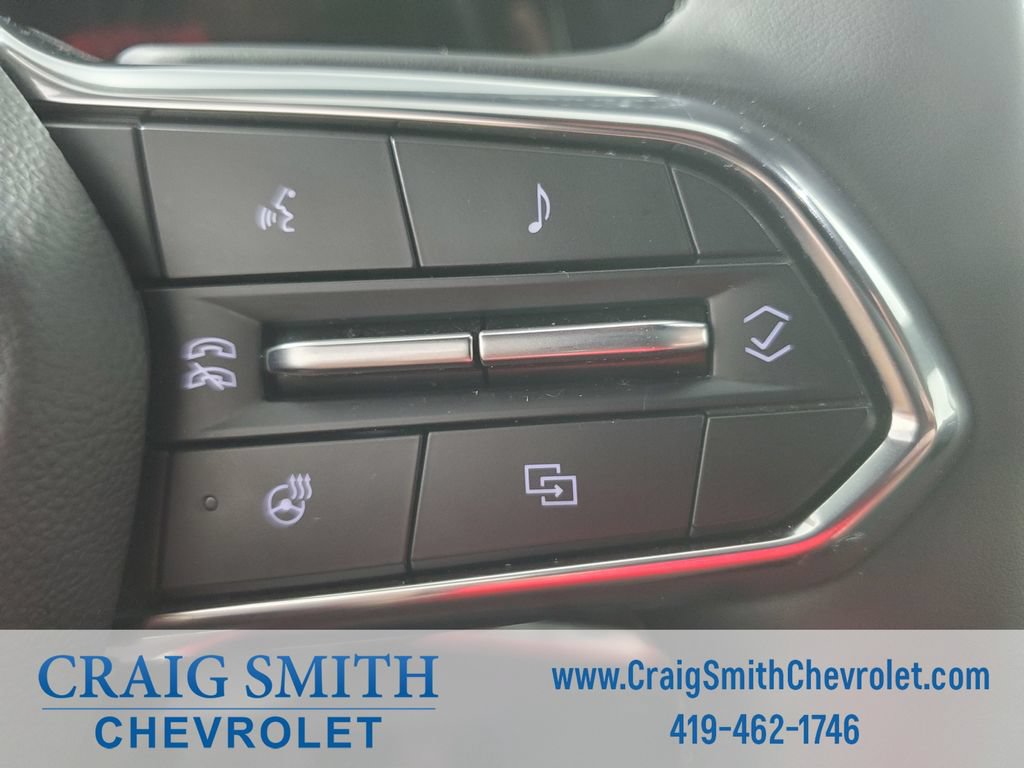 Used 2025 Chevrolet Equinox LT FWD image 18