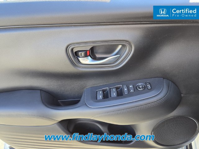 Certified 2025 Honda HR-V LX image 24
