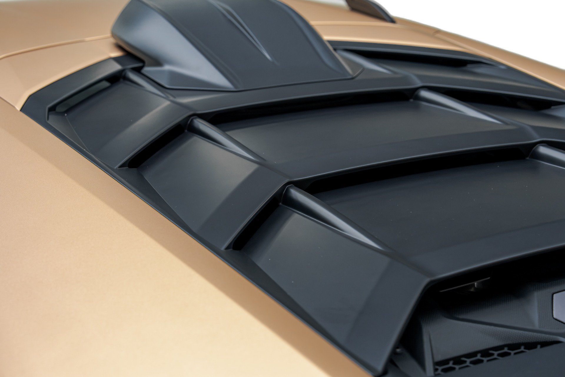 Used 2024 Lamborghini Huracan Sterrato AWD/4WD image 32