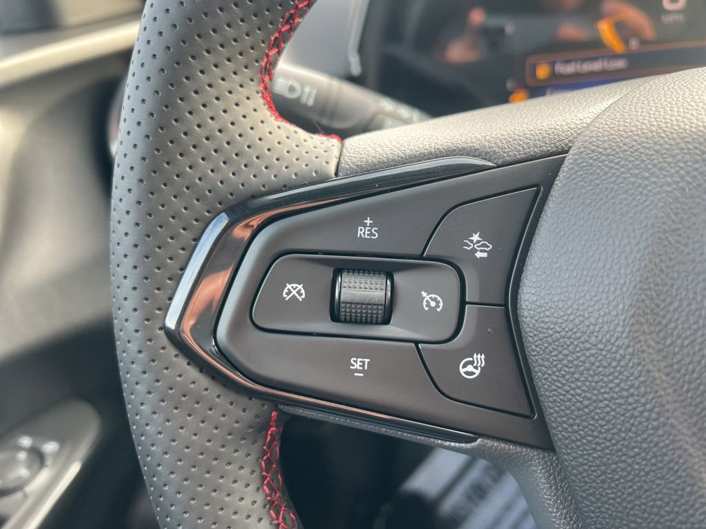 New 2026 Chevrolet Trax RS w/ Sunroof Package image 16