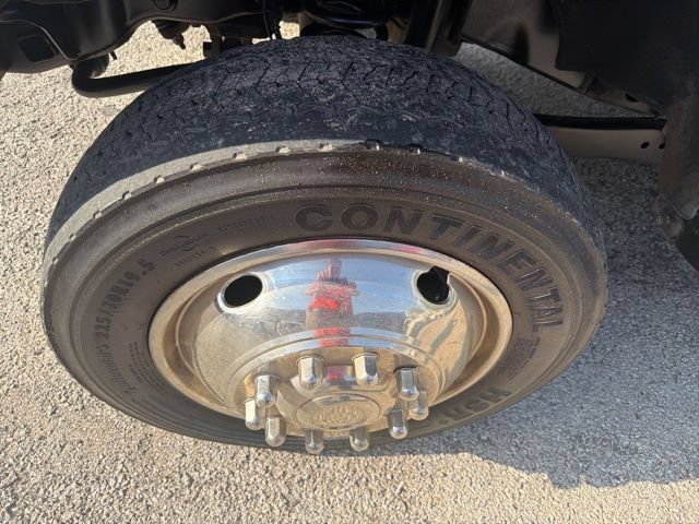 Used 2019 Ford F550 2WD Crew Cab Super Duty image 9