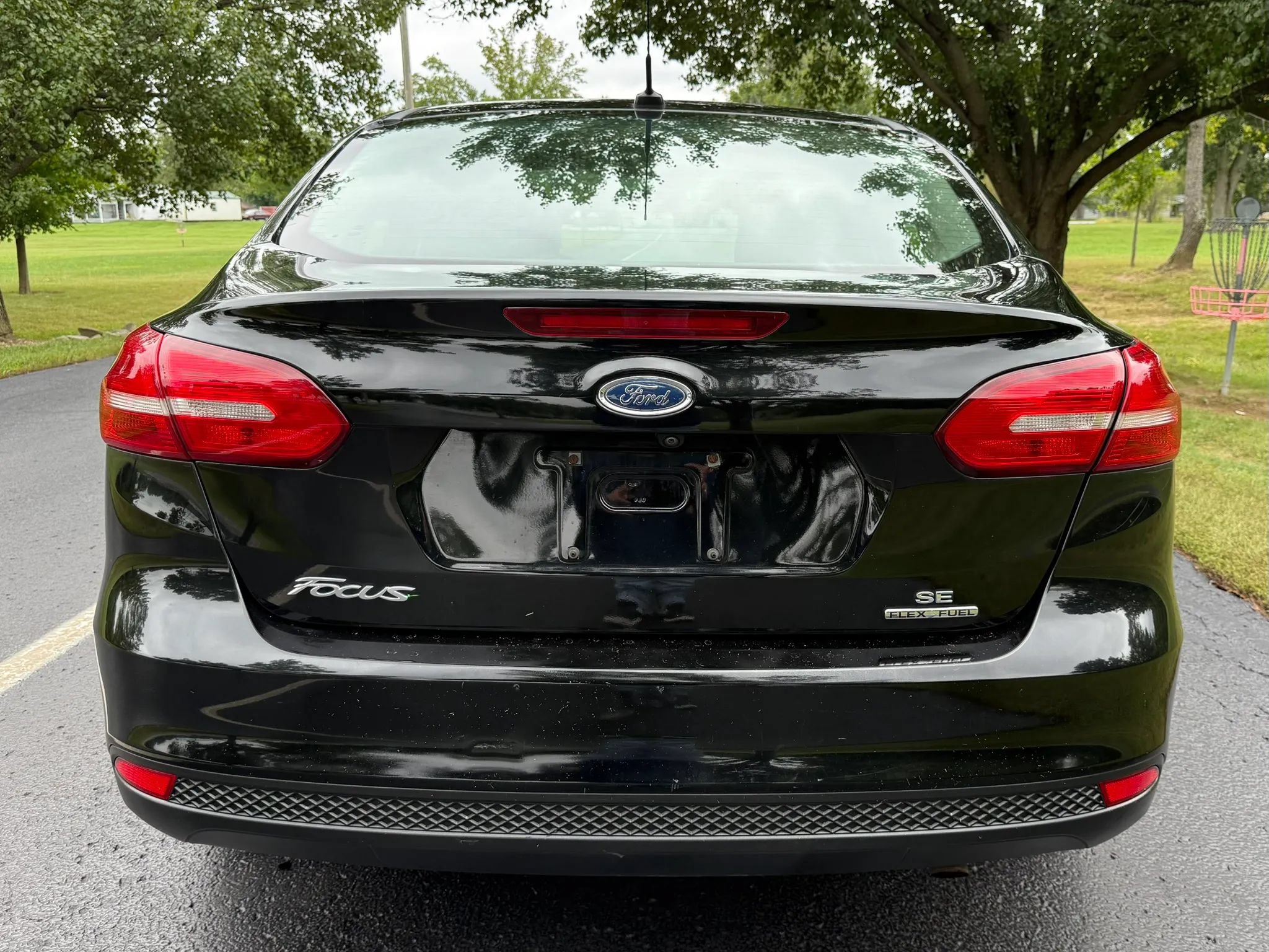 Used 2016 Ford Focus SE FWD image 11