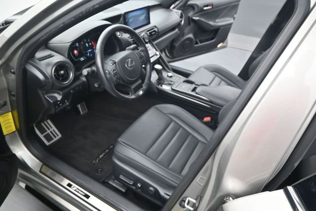 Used 2023 Lexus IS 350 F Sport RWD image 4