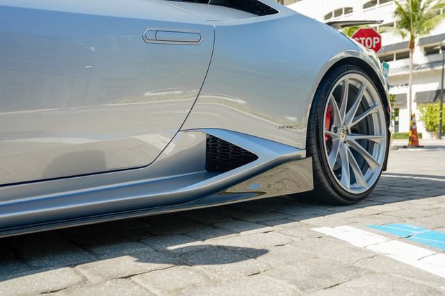 Used 2015 Lamborghini Huracan LP 610-4 AWD/4WD image 45