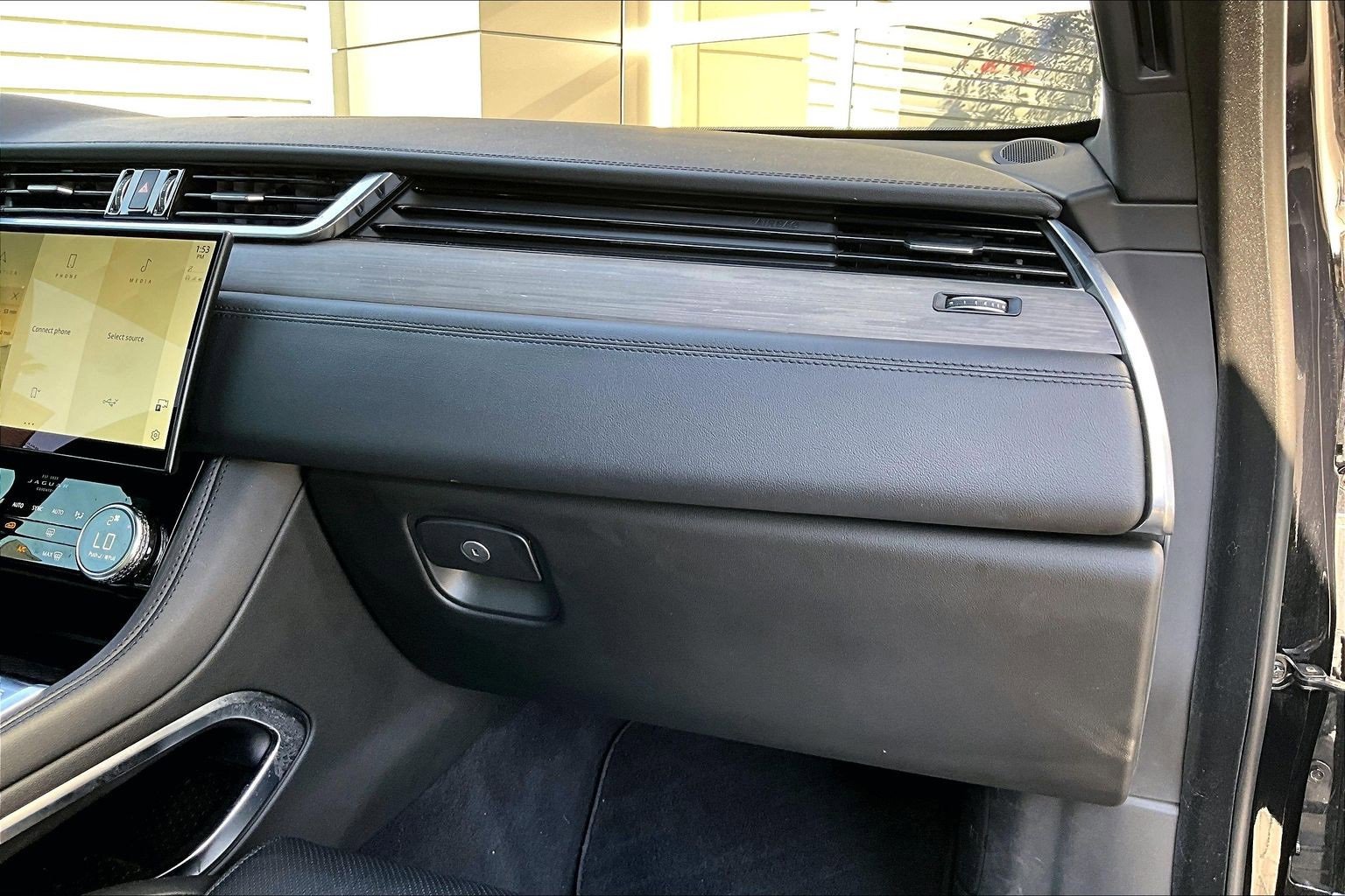 Used 2021 Jaguar F-PACE S image 16