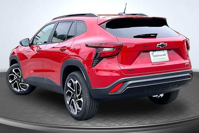 New 2026 Chevrolet Trax RS w/ Driver Confidence Package FWD image 3