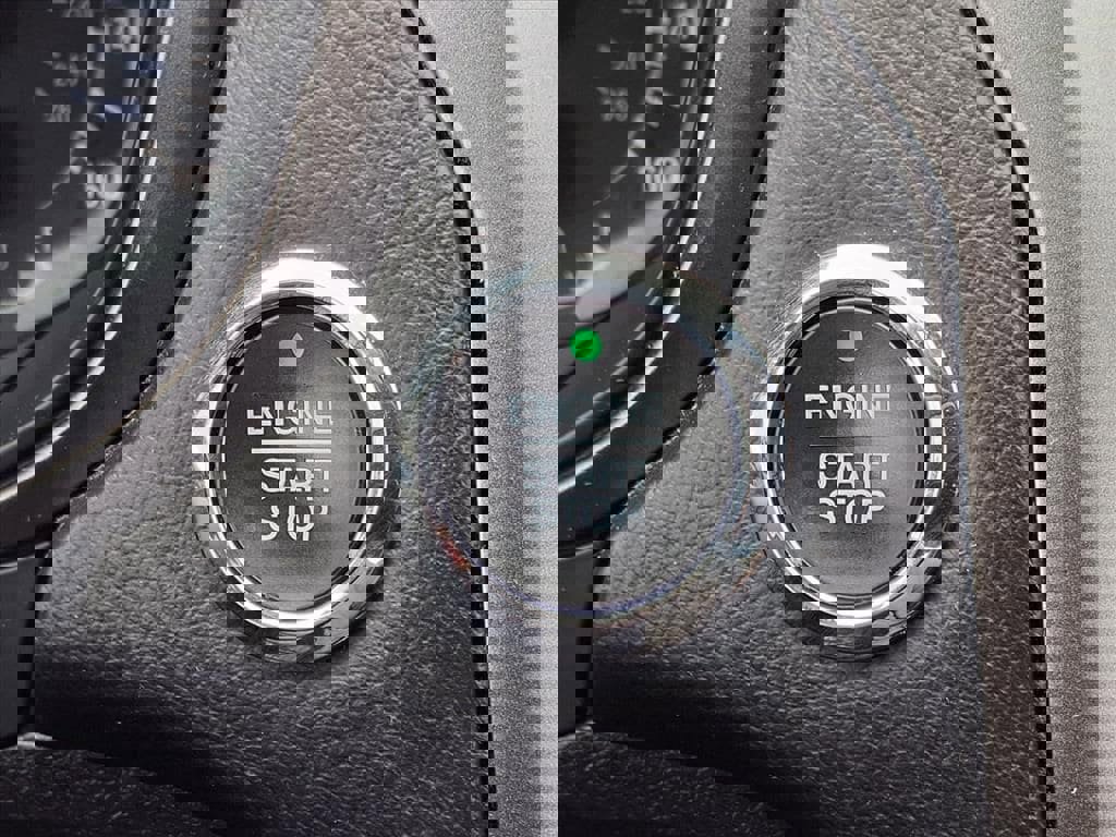 Used 2017 Ford Fusion SE image 26