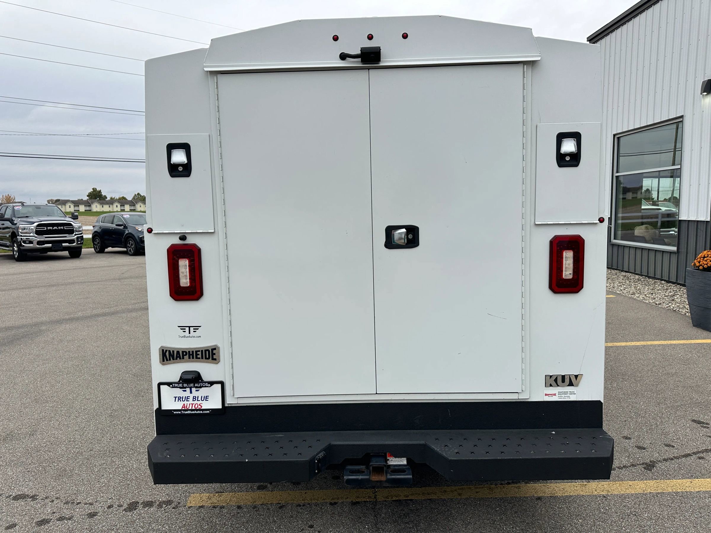 Used 2023 Ford Transit 350 w/ Interior Upgrade Package image 7