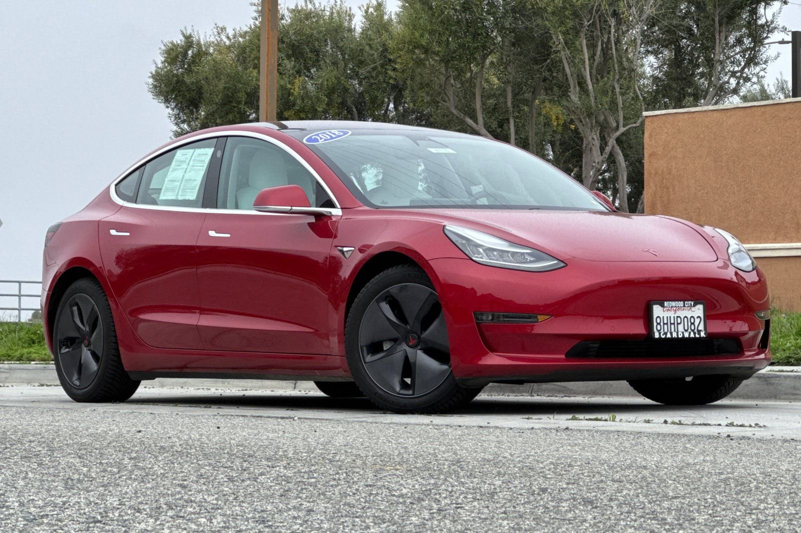 Used 2018 Tesla Model 3 Long Range image 2