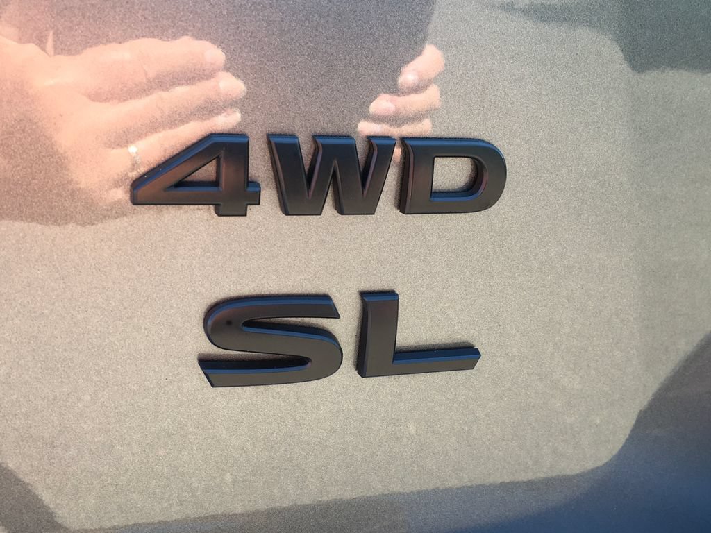 Used 2019 Nissan Pathfinder SL AWD/4WD image 6