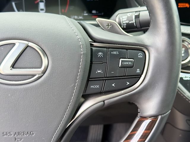 Used 2024 Lexus LS 500 w/ Interior Upgrade Package RWD image 37