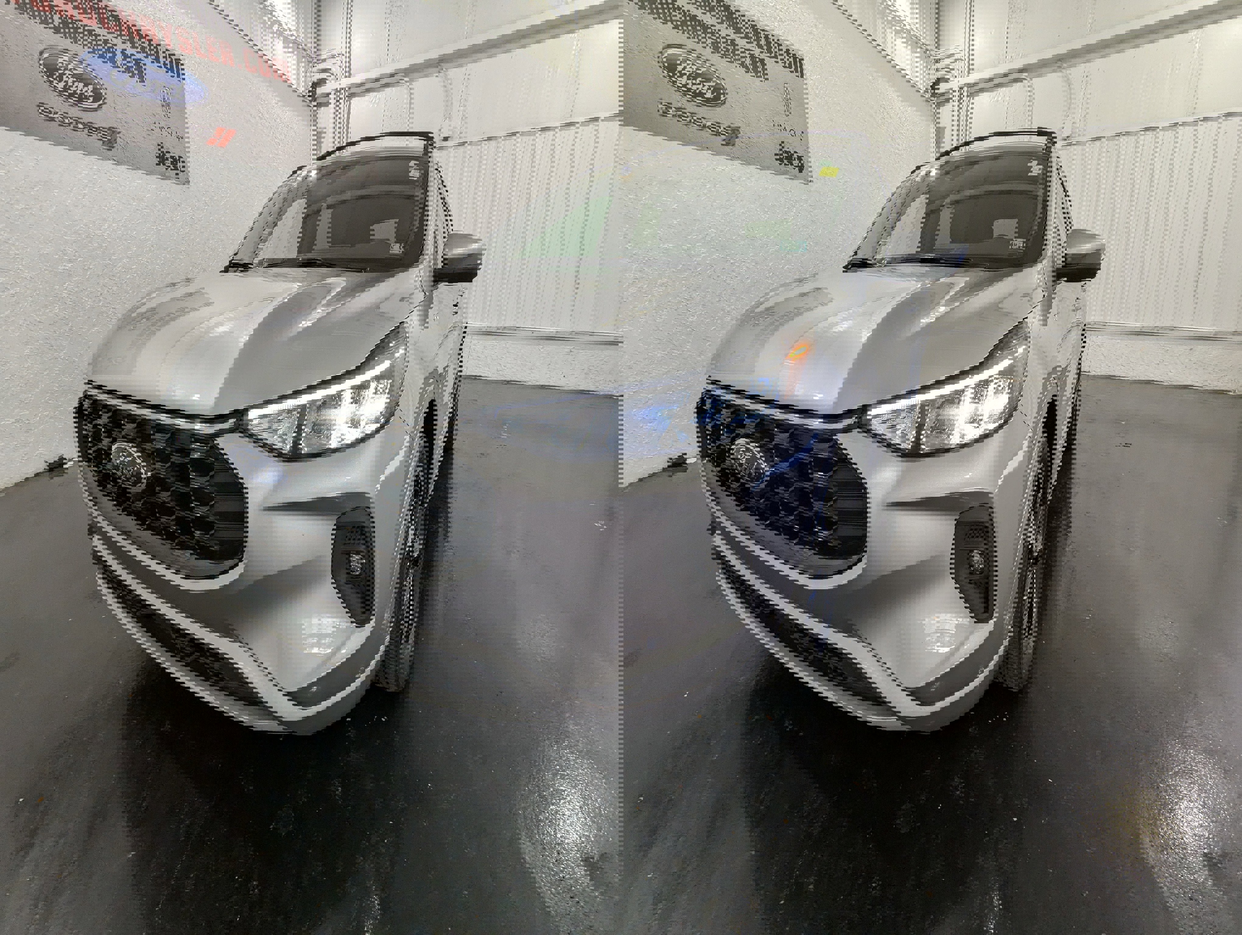 Used 2023 Ford Escape ST-Line Select w/ Tech Pack #2 image 5