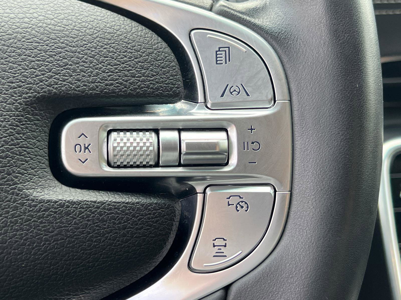 Used 2024 Genesis GV80 2.5T image 26