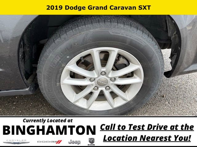 Used 2019 Dodge Grand Caravan SXT image 16