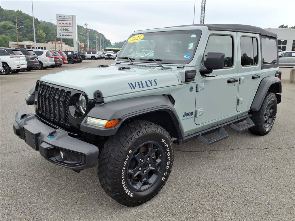 Used 2023 Jeep Wrangler Unlimited w/ Convenience Group AWD/4WD image 8