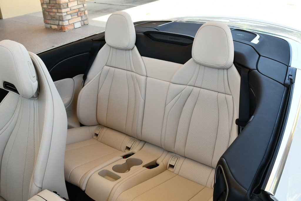 Used 2026 Mercedes-Benz CLE 450 4MATIC Cabriolet image 16