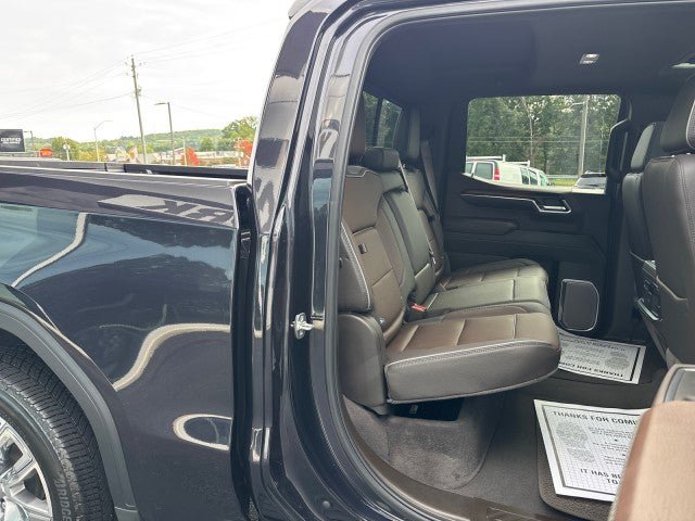 Used 2025 GMC Sierra 1500 Denali w/ Denali Reserve Package AWD/4WD image 42