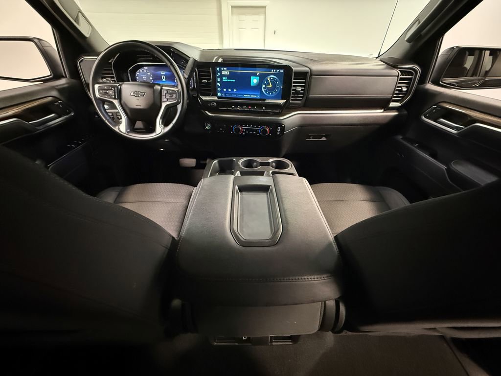 Used 2024 Chevrolet Silverado 1500 RST w/ Z71 Off-Road Package image 71