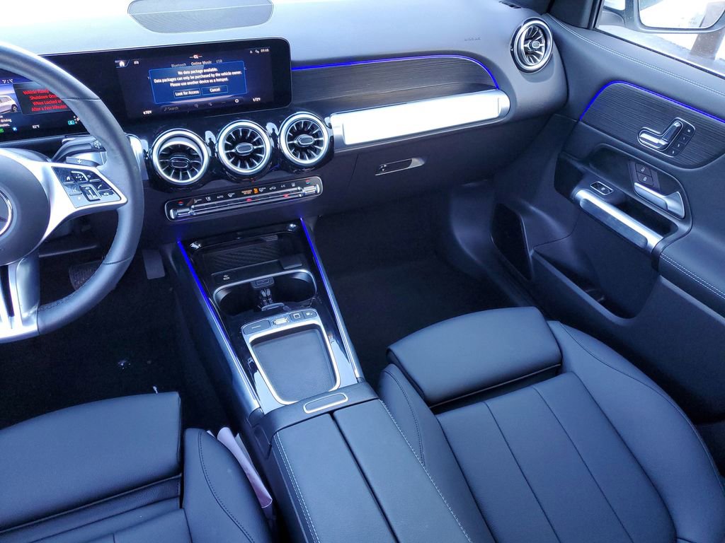 Used 2025 Mercedes-Benz EQB 250+ image 16