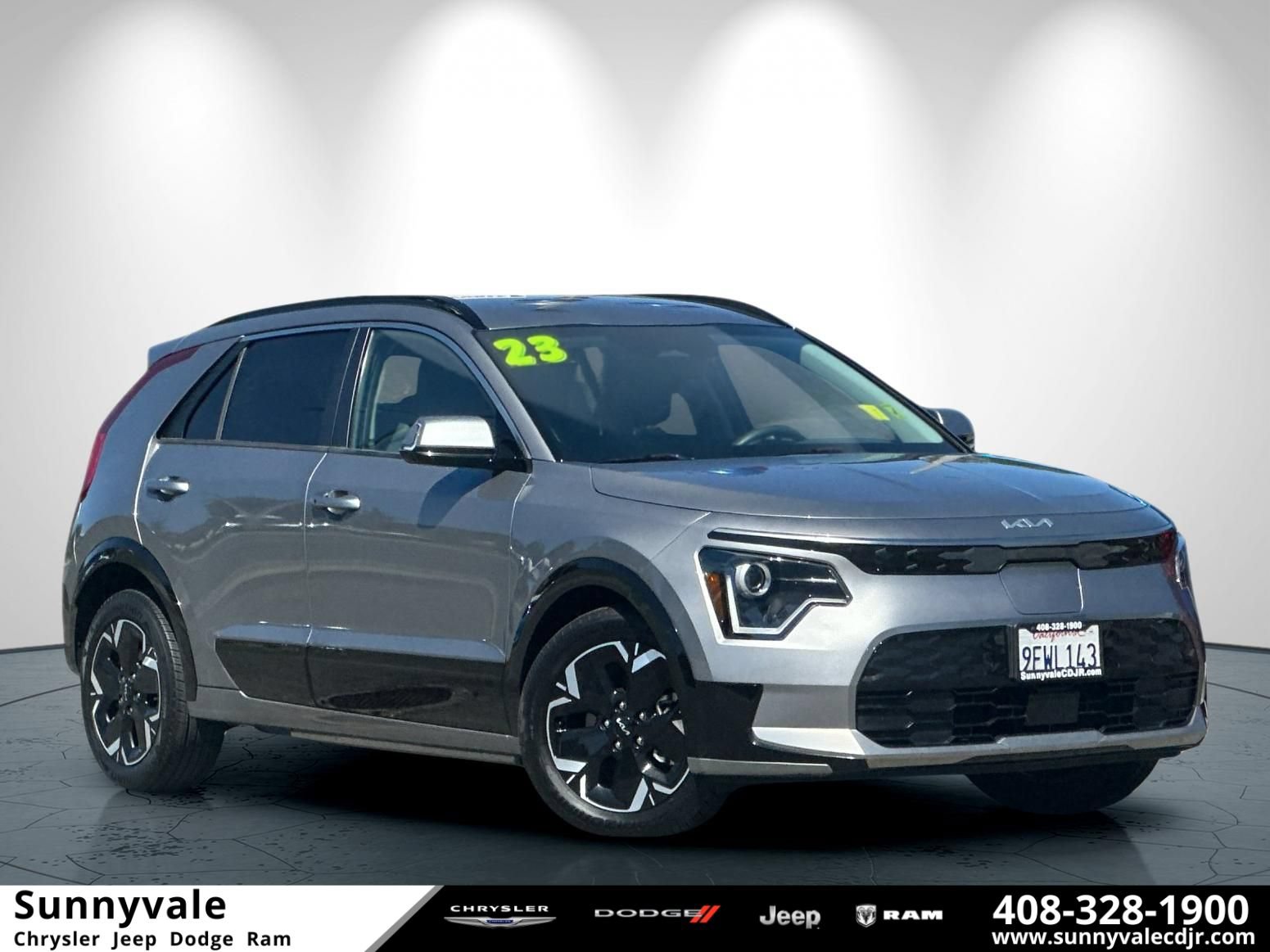 Used 2023 Kia Niro Wind FWD image 1