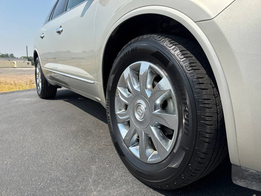 Used 2016 Buick Enclave Leather w/ Trailering Package AWD/4WD image 7