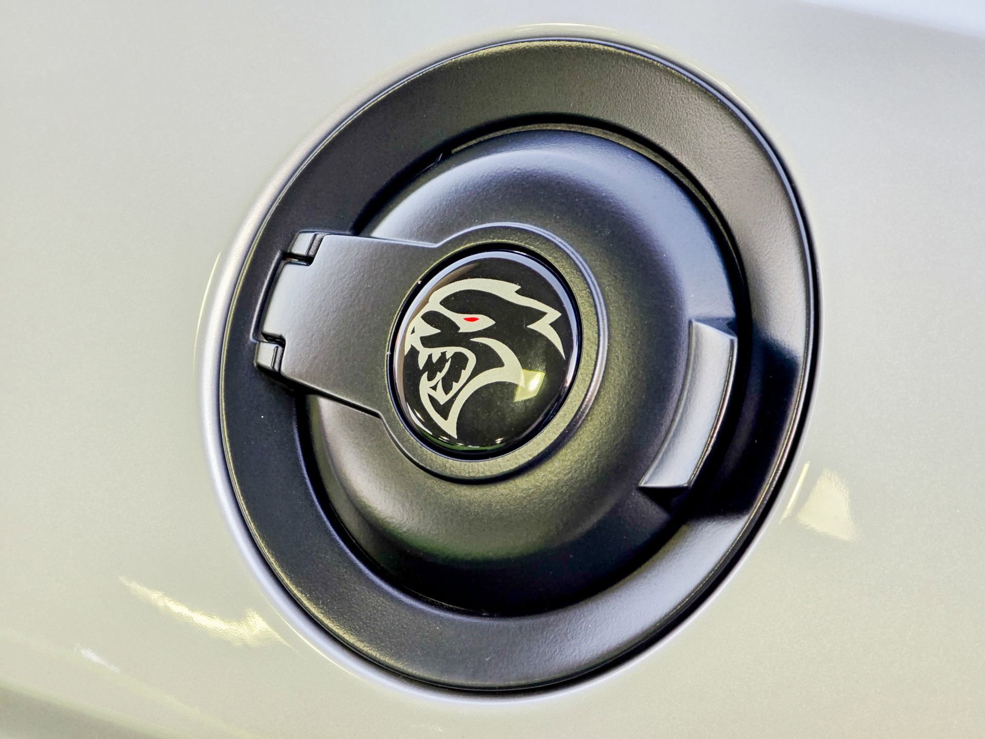 Used 2020 Dodge Challenger SRT Hellcat Redeye image 33