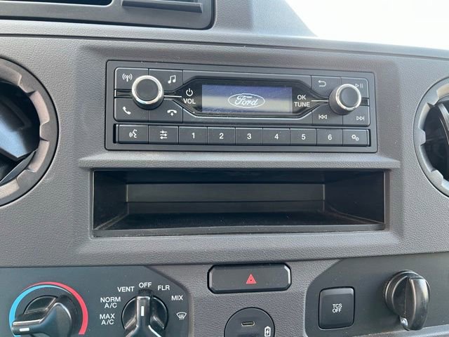 Used 2023 Ford E-450 and Econoline 450 Super Duty w/ Power Windows & Locks Group image 14