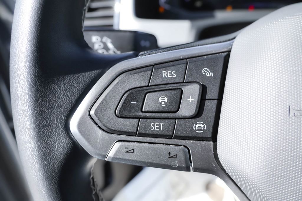 Certified 2022 Volkswagen Atlas SE image 19