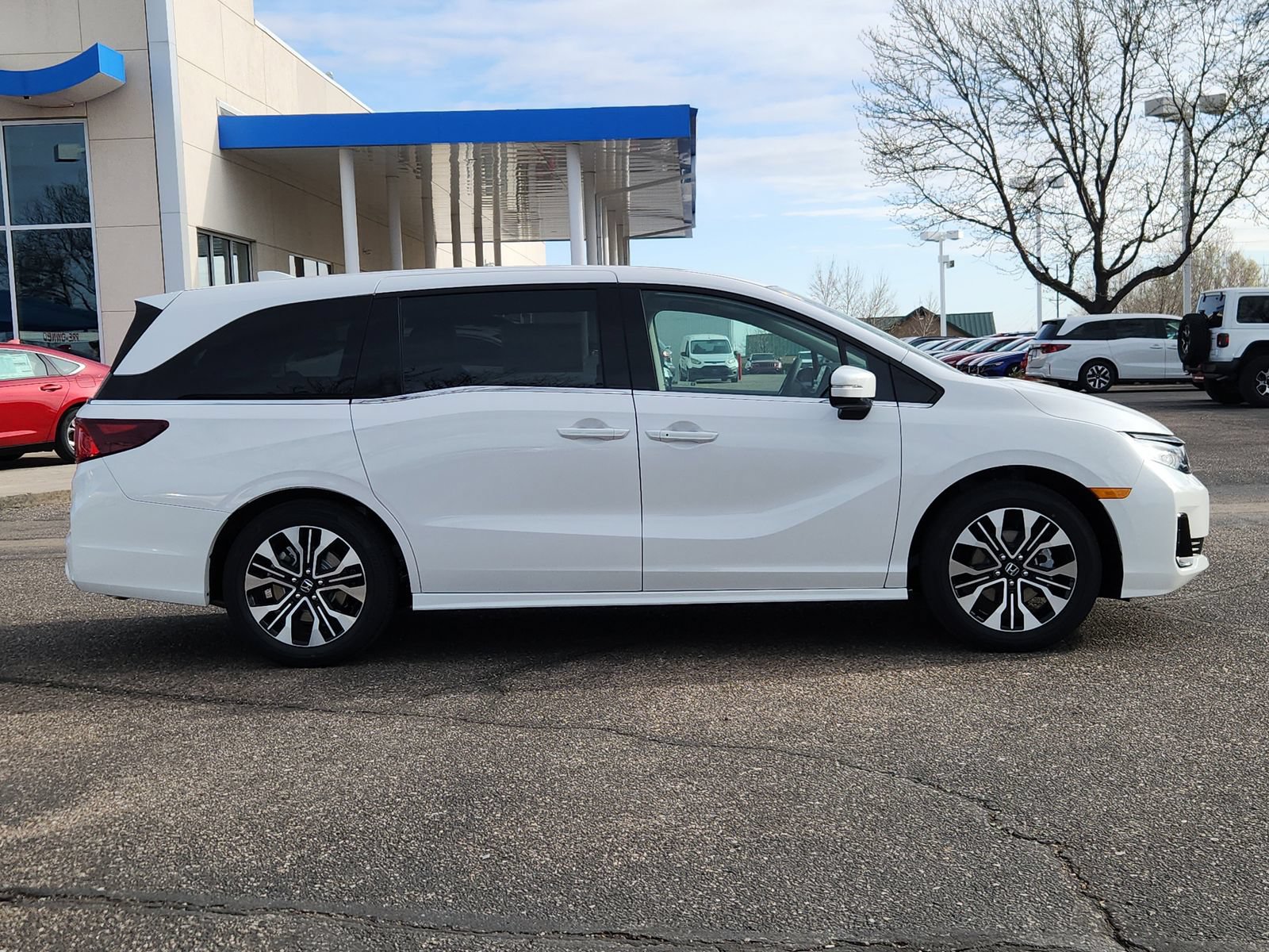 New 2026 Honda Odyssey Elite image 5