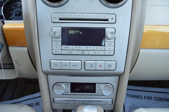 Used 2008 Lincoln MKZ image 21