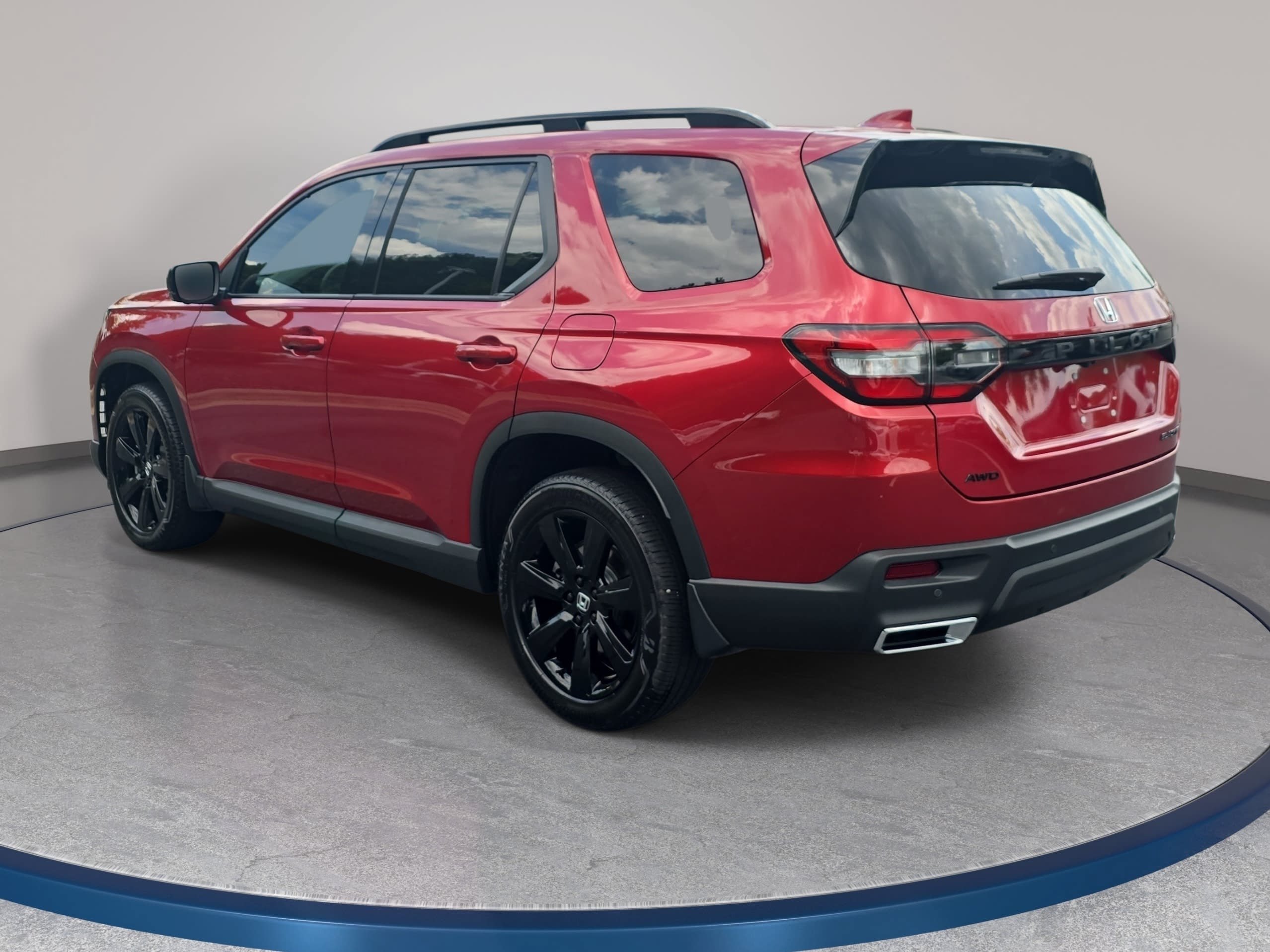 Used 2025 Honda Pilot Black Edition image 7