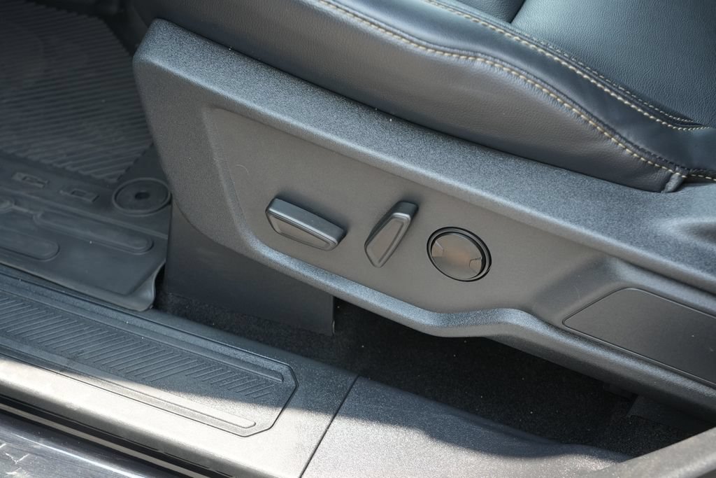 Used 2025 Ford Bronco Badlands AWD/4WD image 10